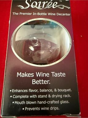 Soiree In-Bottle Wine Decanter - Clear Glass